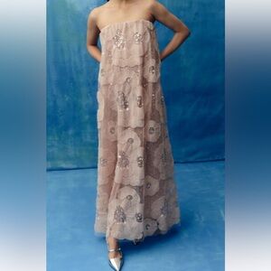 HELSI
Margot Strapless Beaded Floral Tulle Gown—pink pearl Size S